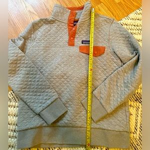 Sz Small Patagonia sweatshirt gray